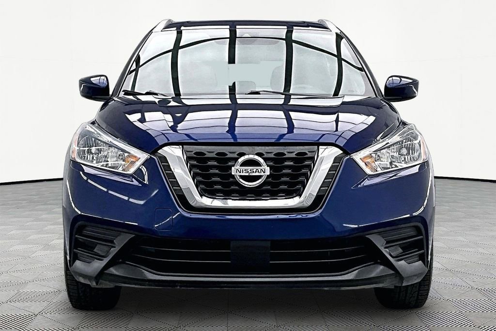 Used 2020 Nissan Kicks SV FWD image 3