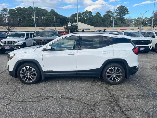 Used 2019 GMC Terrain SLT w/ Preferred Package image 2