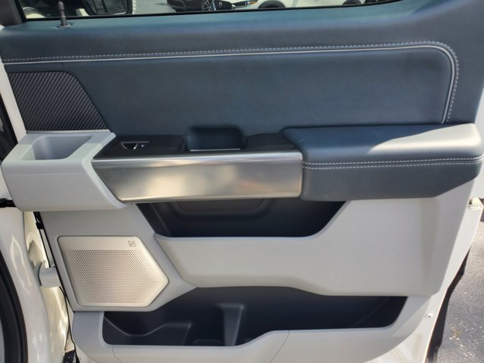 Certified 2022 Ford F150 Limited AWD/4WD image 36
