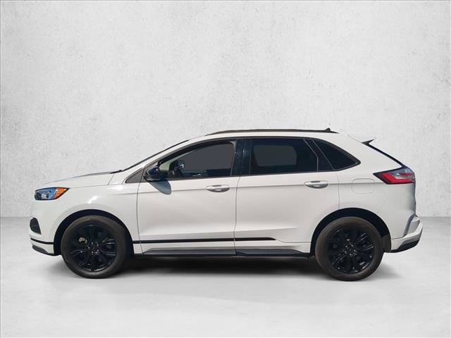 Certified 2024 Ford Edge SE w/ Black Appearance Package AWD/4WD image 9