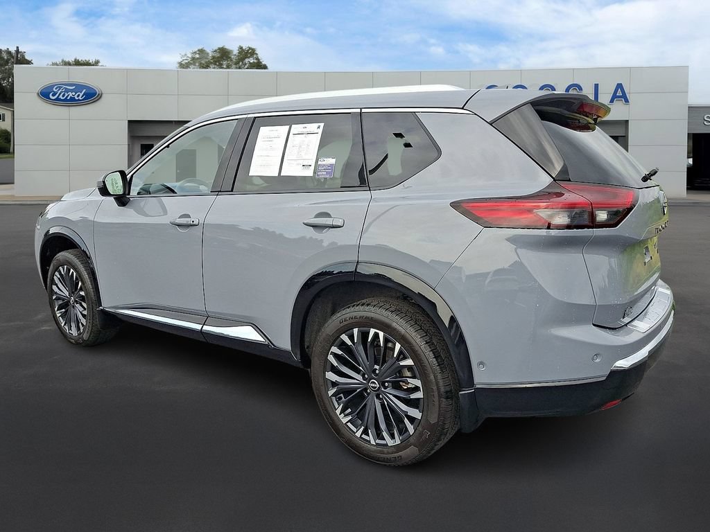 Used 2024 Nissan Rogue Platinum w/ Platinum Premium Package AWD/4WD image 6