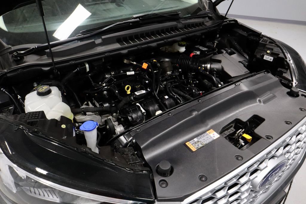 Certified 2024 Ford Edge SEL w/ Convenience Package AWD/4WD image 16