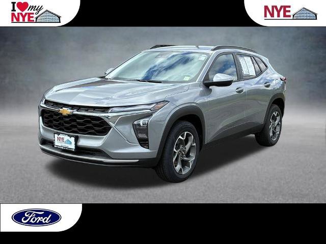 Used 2024 Chevrolet Trax LT