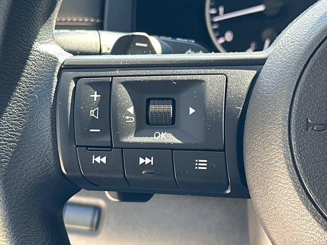 Used 2025 Nissan Pathfinder S w/ Cargo Package AWD/4WD image 27