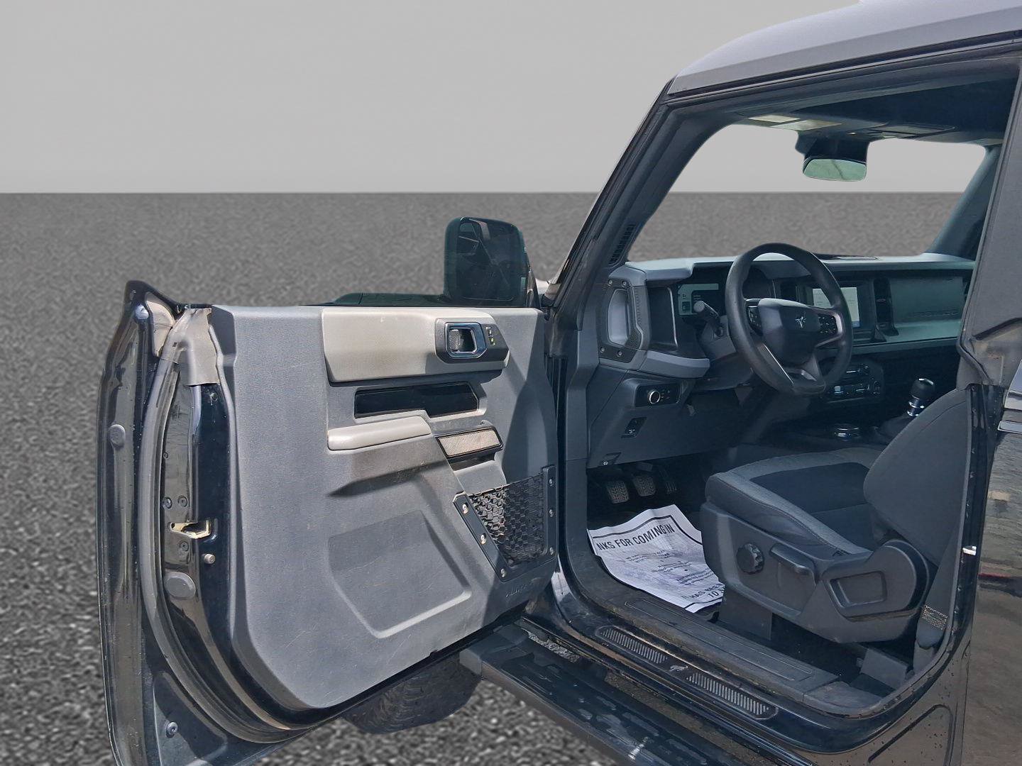 Certified 2023 Ford Bronco 2-Door w/ Sasquatch Package AWD/4WD image 7