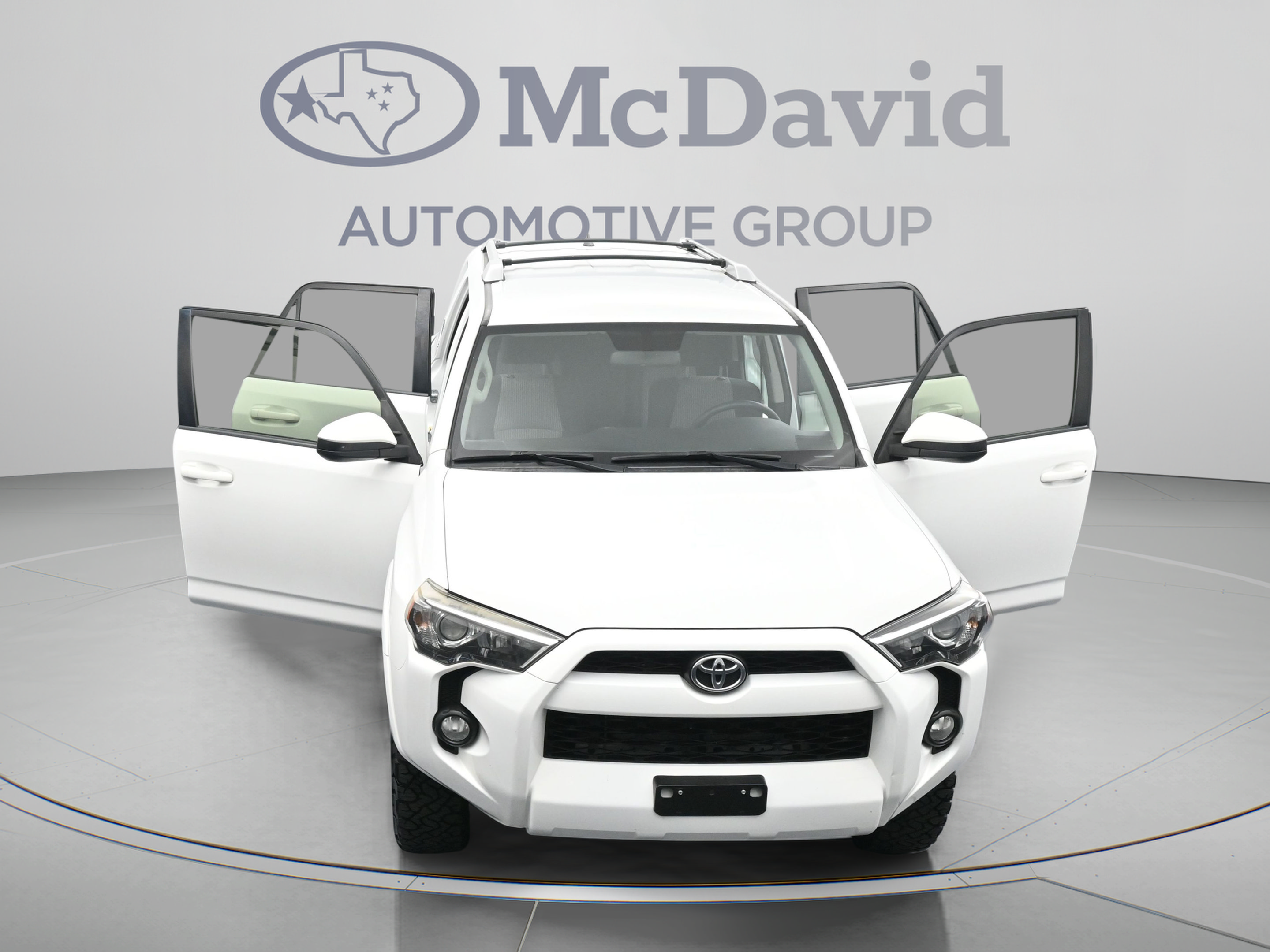 Used 2018 Toyota 4Runner SR5 AWD/4WD image 42