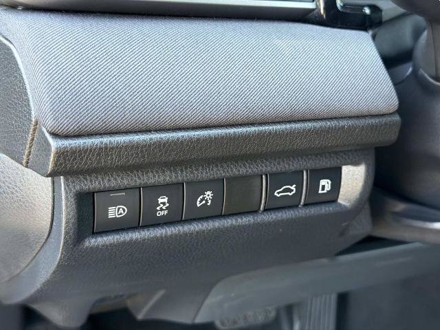 Used 2025 Toyota Camry LE FWD image 23