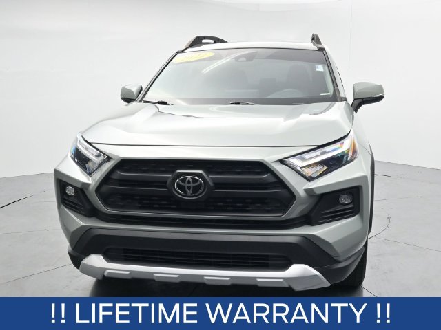 Used 2022 Toyota RAV4 Adventure w/ Convenience Package AWD/4WD image 3