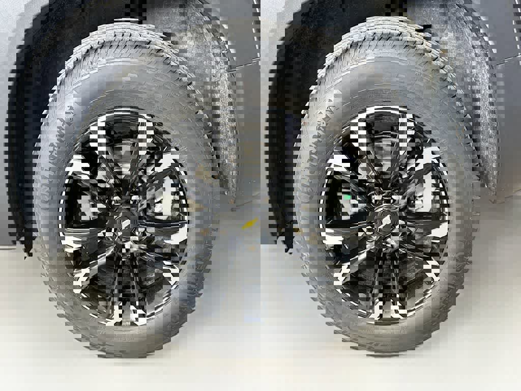 Used 2023 Chevrolet TrailBlazer LT w/ Convenience Package image 11