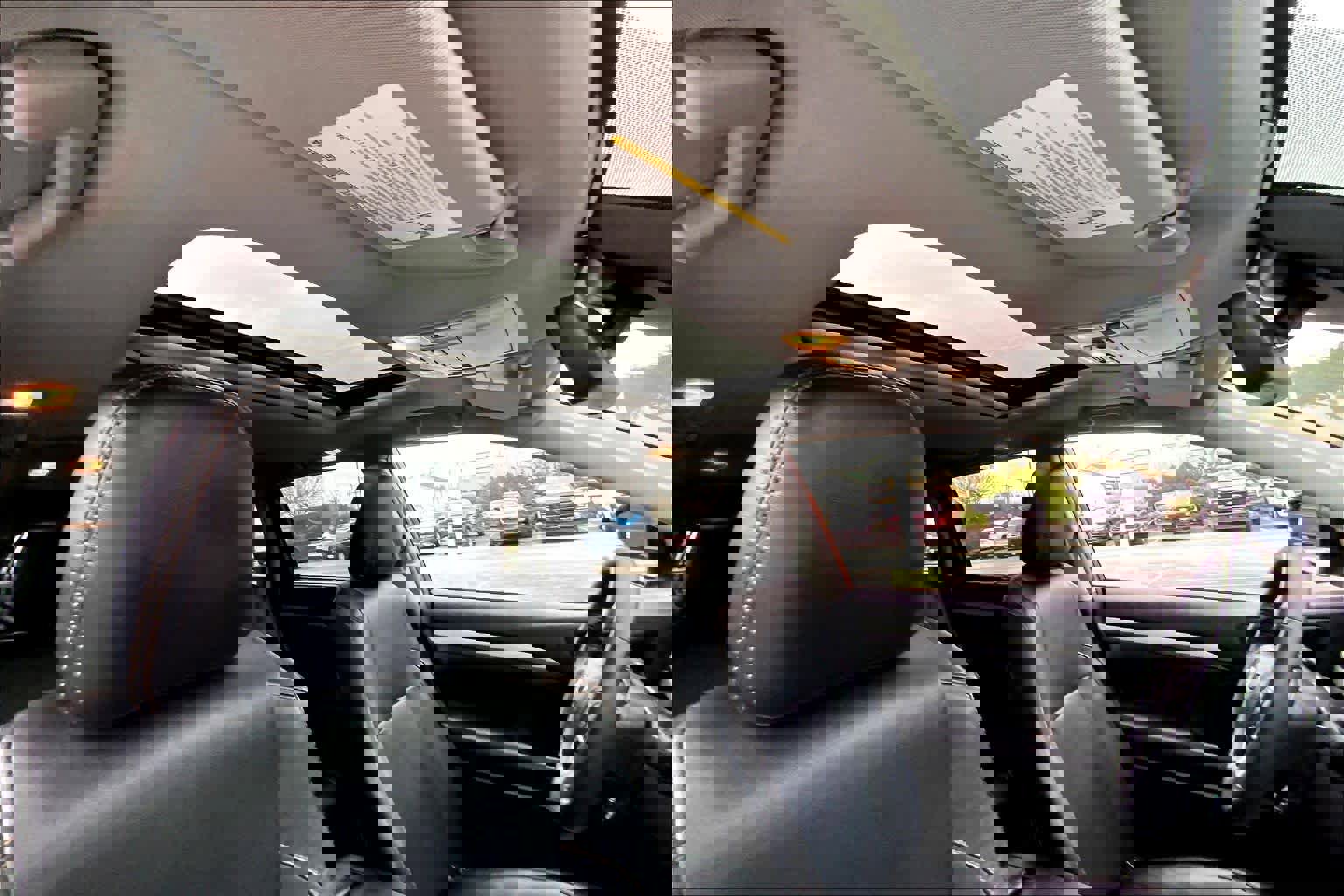 Used 2019 Toyota Highlander XLE image 19