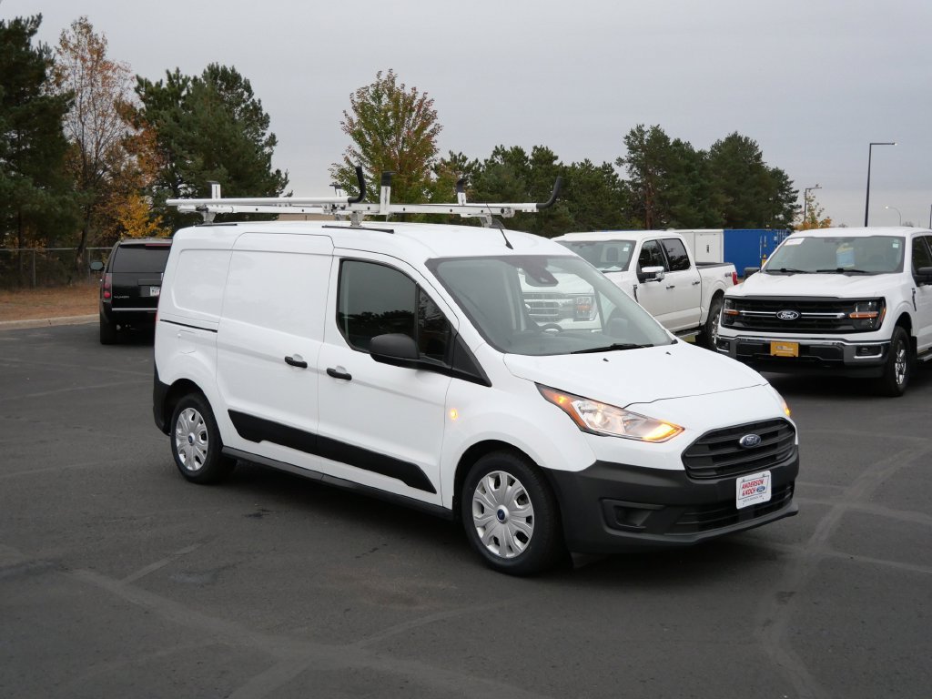 Certified 2022 Ford Transit Connect XL FWD image 3