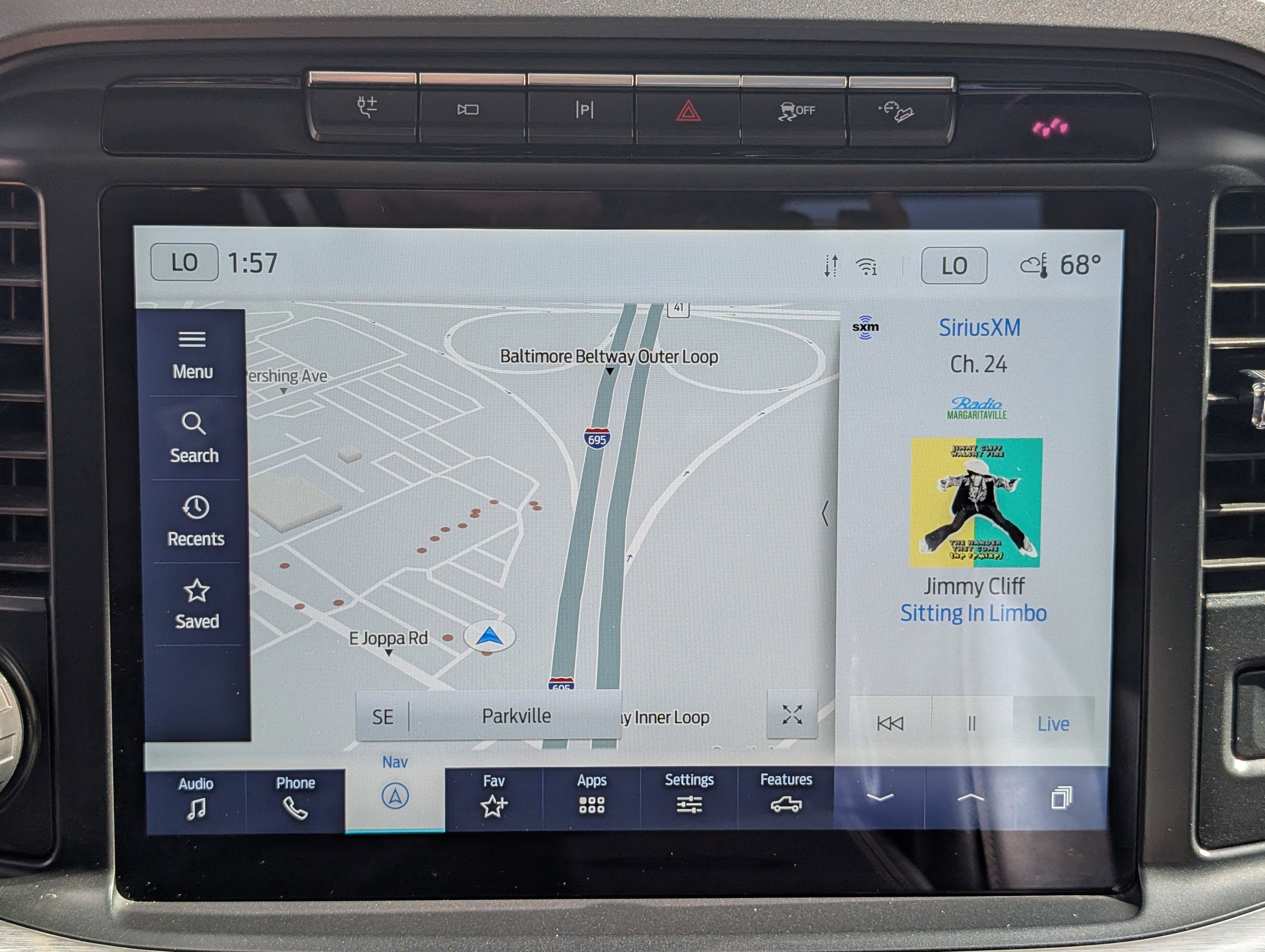 Certified 2022 Ford F150 Lariat w/ Equipment Group 502A High image 33