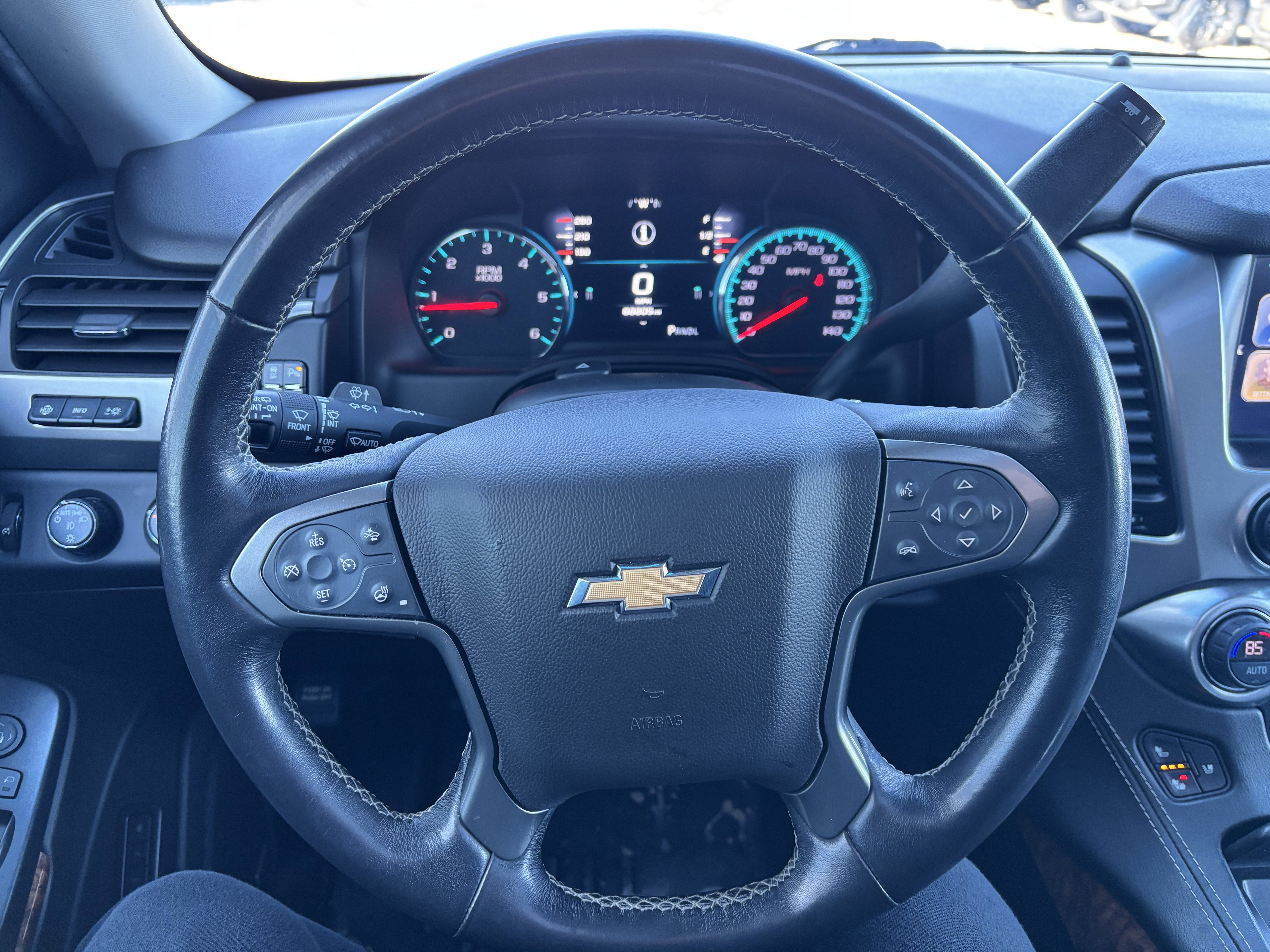 Used 2019 Chevrolet Suburban Premier image 7