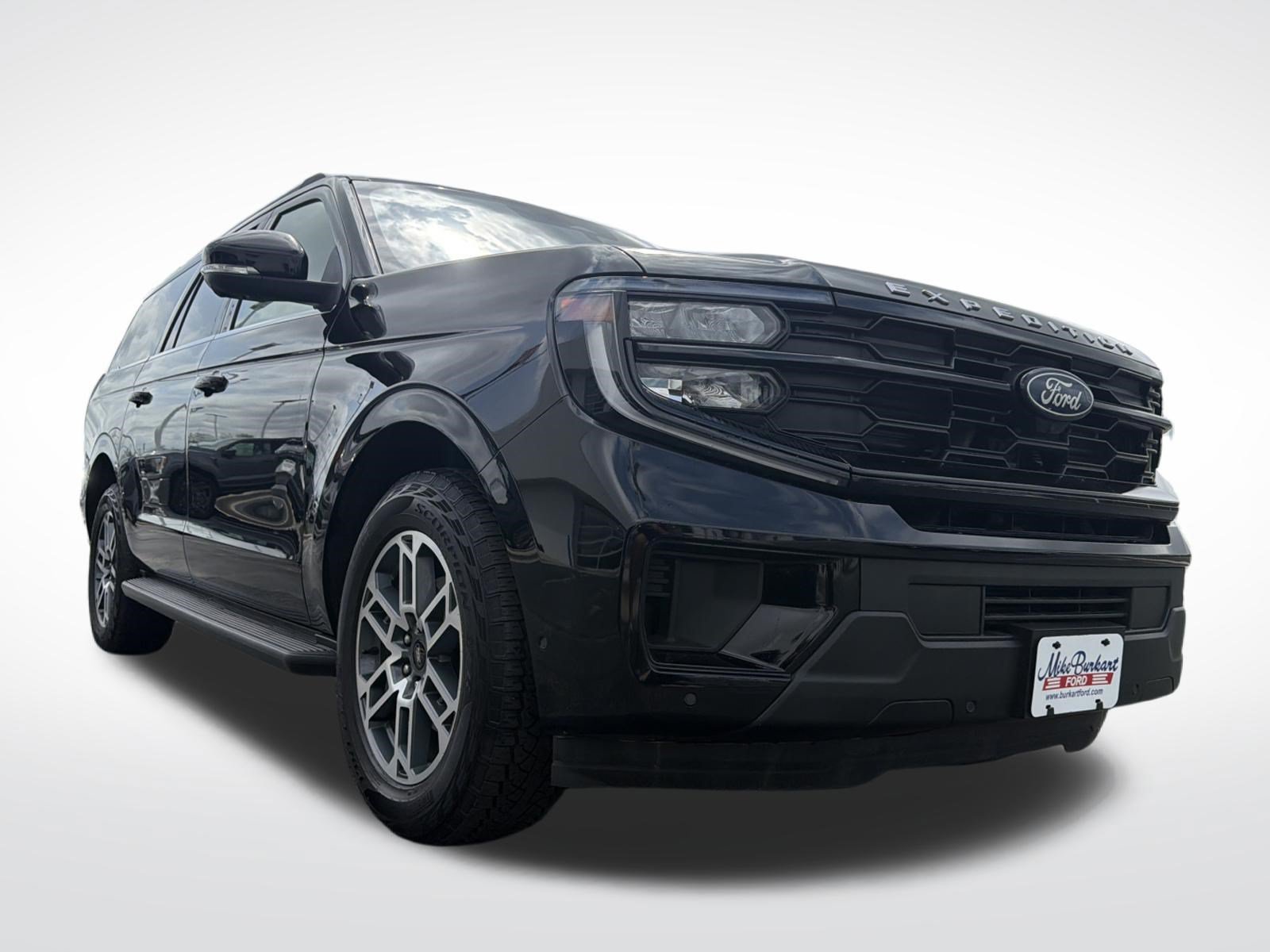 Certified 2025 Ford Expedition Max Active AWD/4WD image 5