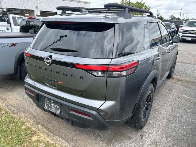 Used 2023 Nissan Pathfinder Rock Creek AWD/4WD image 3