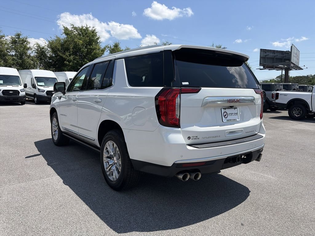Used 2023 GMC Yukon Denali AWD/4WD image 5