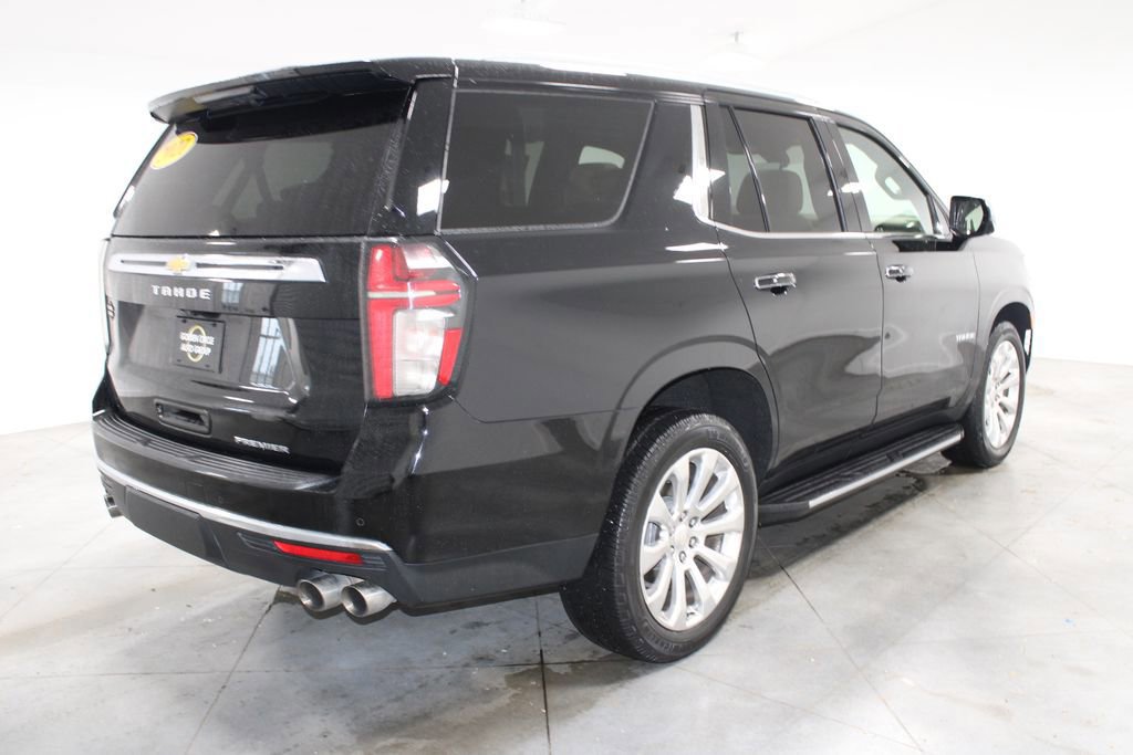 Used 2021 Chevrolet Tahoe Premier w/ Premium Package AWD/4WD image 5