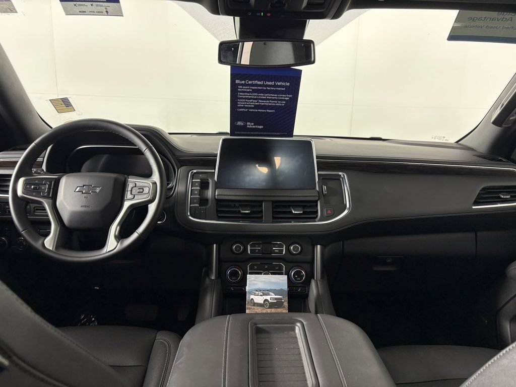 Used 2023 Chevrolet Tahoe Z71 w/ Luxury Package AWD/4WD image 28