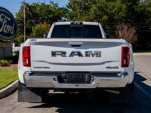 Used 2025 RAM 3500 Limited AWD/4WD image 4