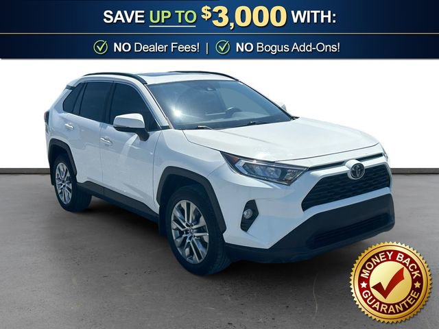 Used 2019 Toyota RAV4 XLE Premium FWD image 10