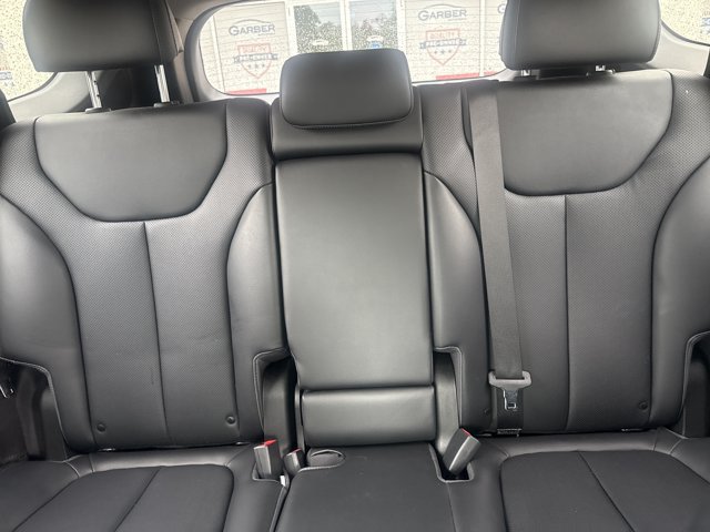 Used 2023 Hyundai Santa Fe SEL w/ Premium Package FWD image 15