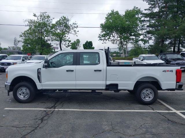 Certified 2025 Ford F250 XL w/ XL Chrome Package AWD/4WD image 5
