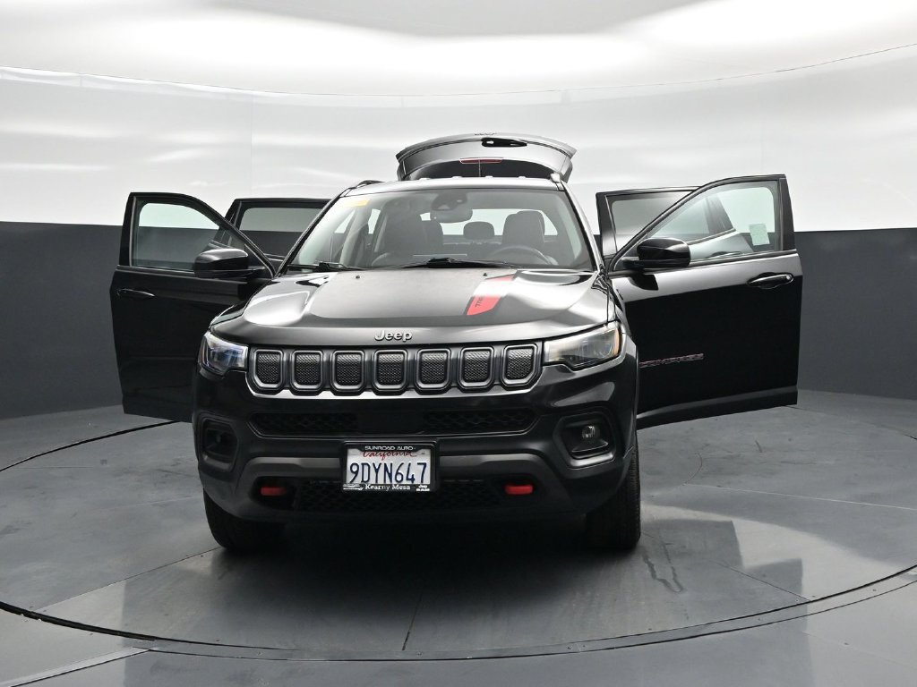 Used 2022 Jeep Compass Trailhawk AWD/4WD image 25