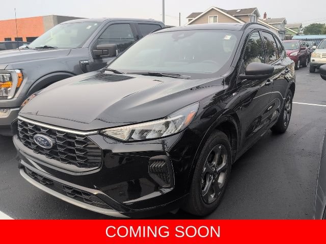 Certified 2024 Ford Escape ST-Line w/ Tech Pack #1 AWD/4WD image 3