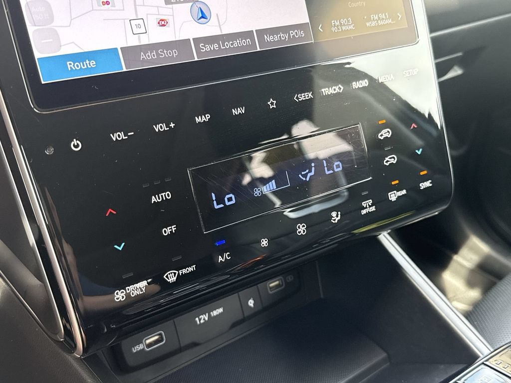 Used 2024 Hyundai Tucson Limited AWD/4WD image 19
