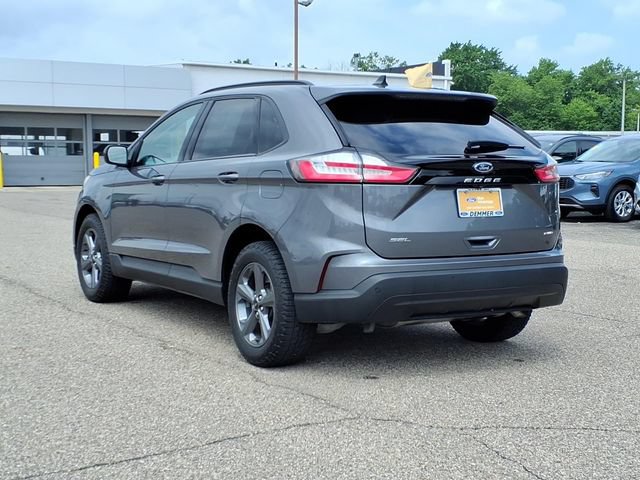 Certified 2023 Ford Edge SEL w/ Sport Appearance Package AWD/4WD image 4