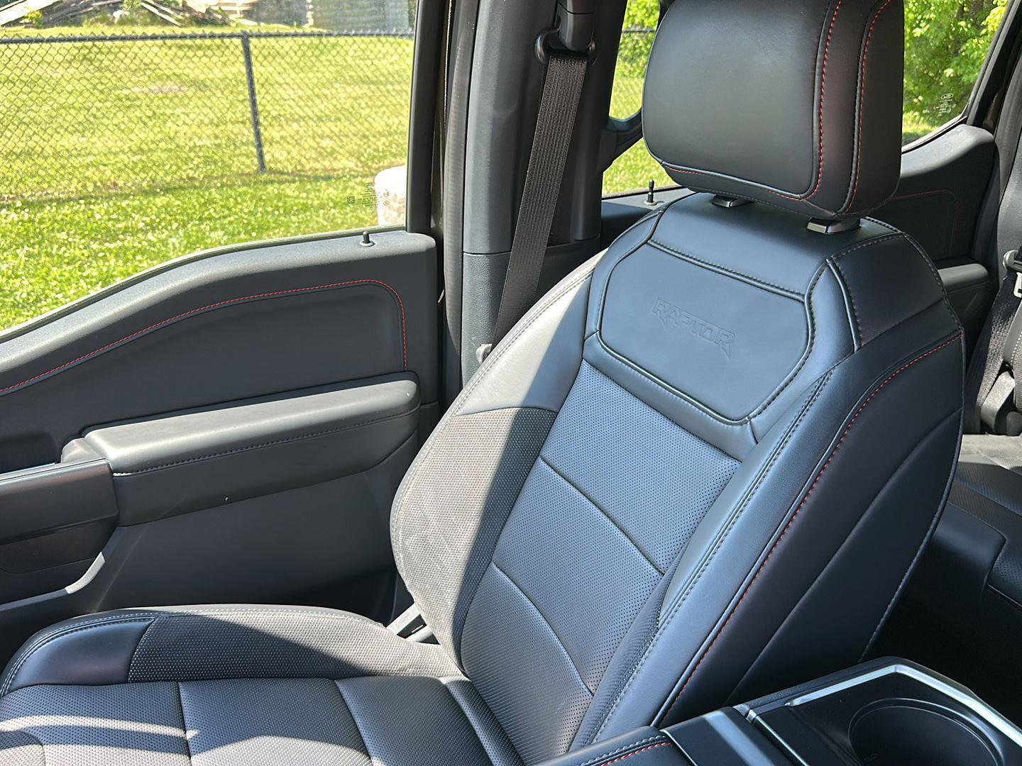 Certified 2025 Ford F150 Raptor image 26