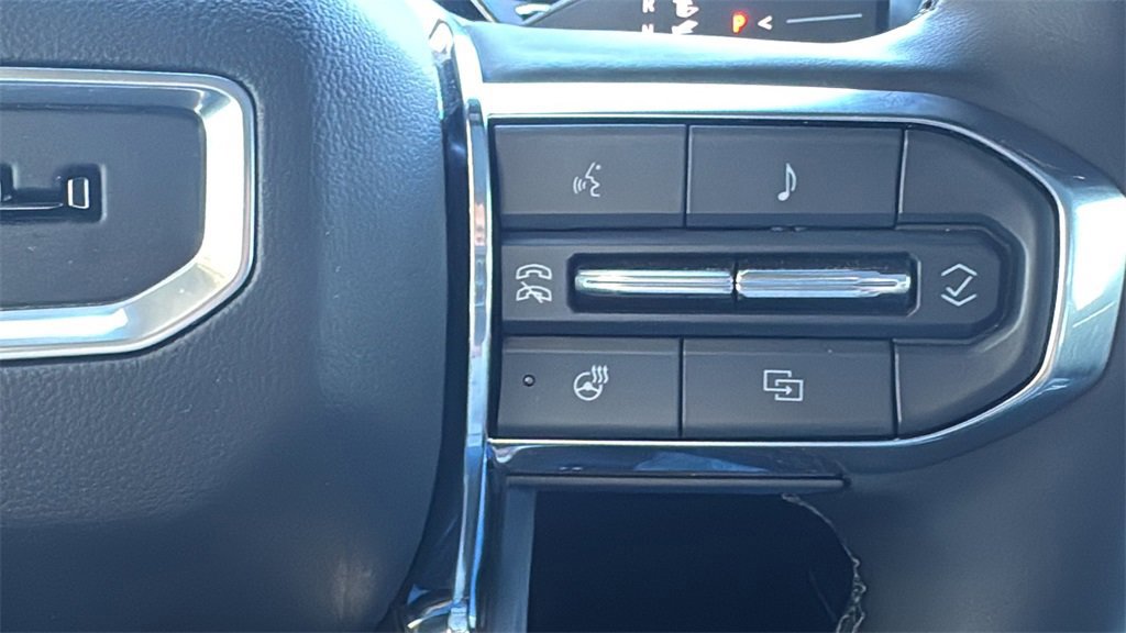 Used 2025 GMC Sierra EV Denali image 14