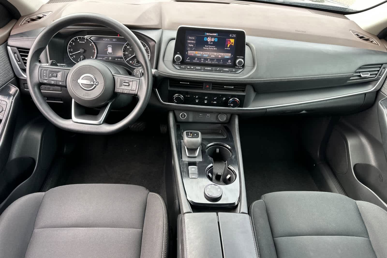 Used 2023 Nissan Rogue S AWD/4WD image 3