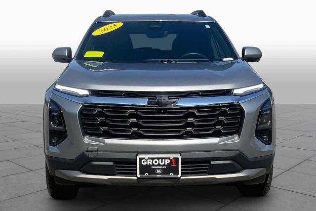 Used 2025 Chevrolet Equinox LT w/ Convenience Package II AWD/4WD image 4