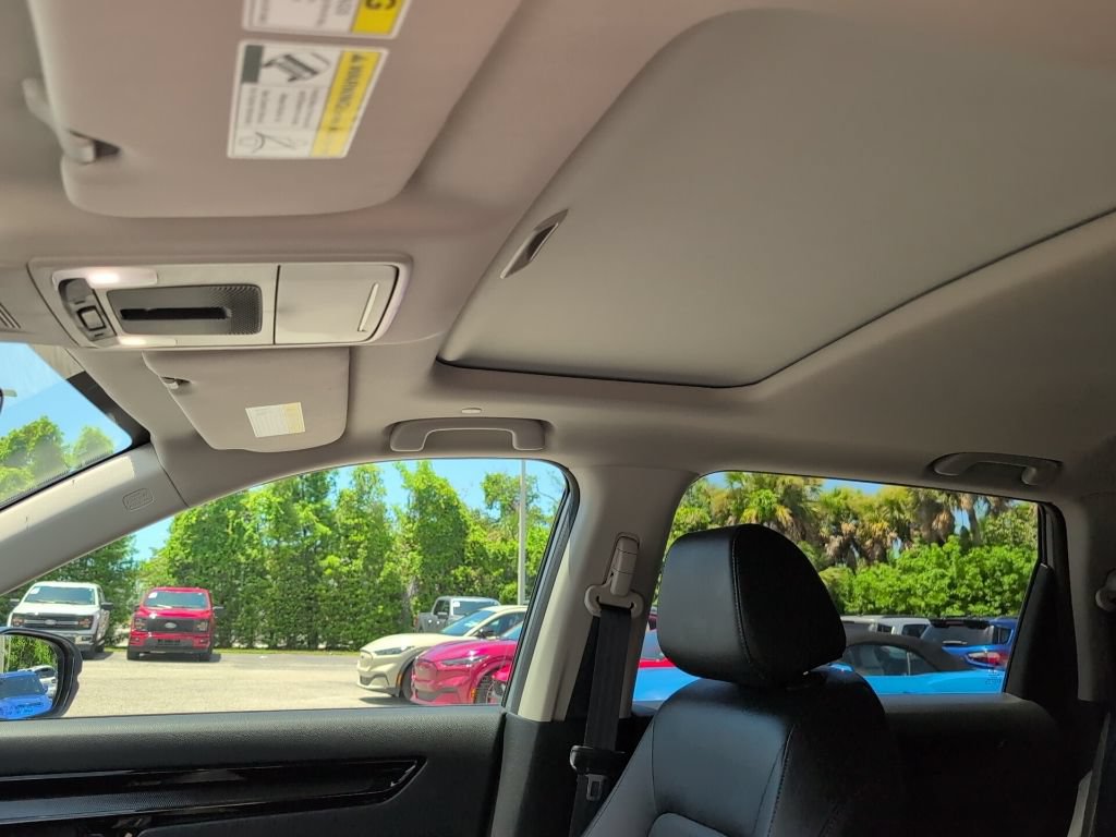 Used 2025 Honda CR-V EX-L image 10