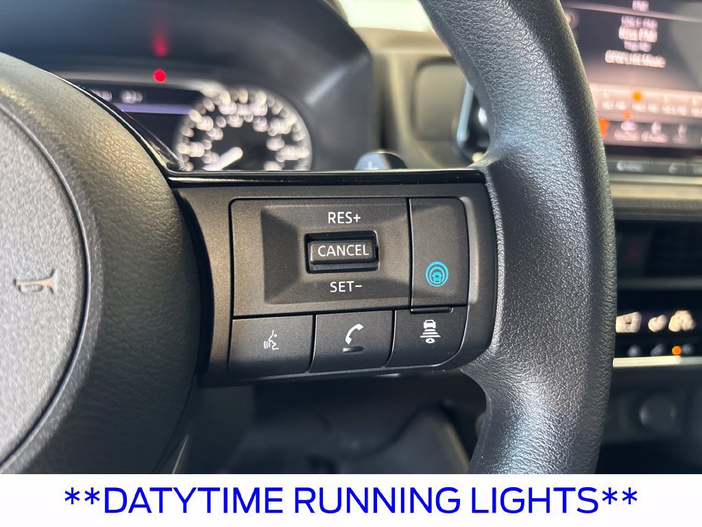 Used 2023 Nissan Rogue SV FWD image 17