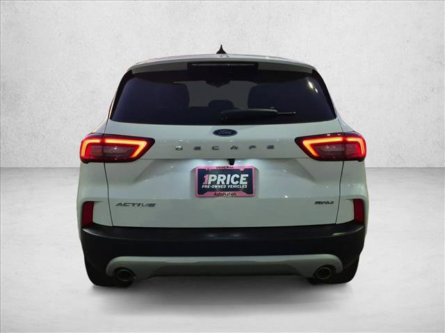 Certified 2025 Ford Escape Active w/ Cold Weather Package AWD/4WD image 7