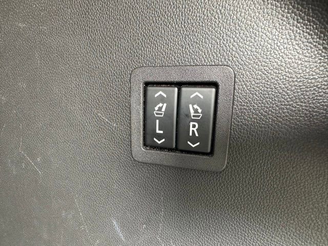 Used 2018 Buick Enclave Premium w/ LPO, Hit The Road Package image 33