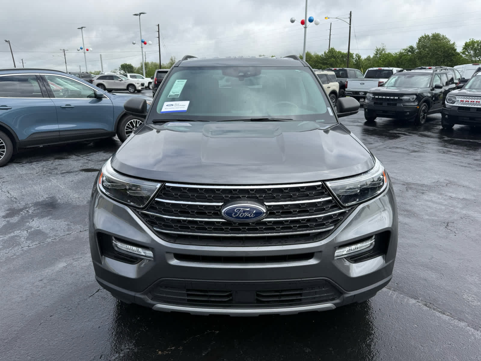 Certified 2023 Ford Explorer XLT w/ Equipment Group 202A AWD/4WD image 22