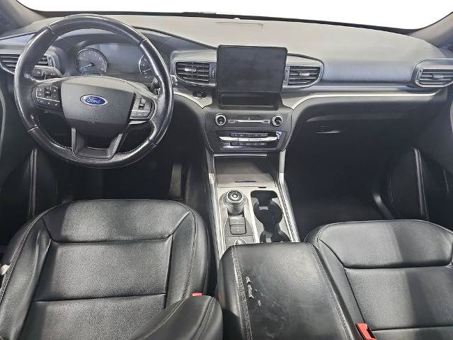 Certified 2020 Ford Explorer XLT w/ Equipment Group 202A AWD/4WD image 9