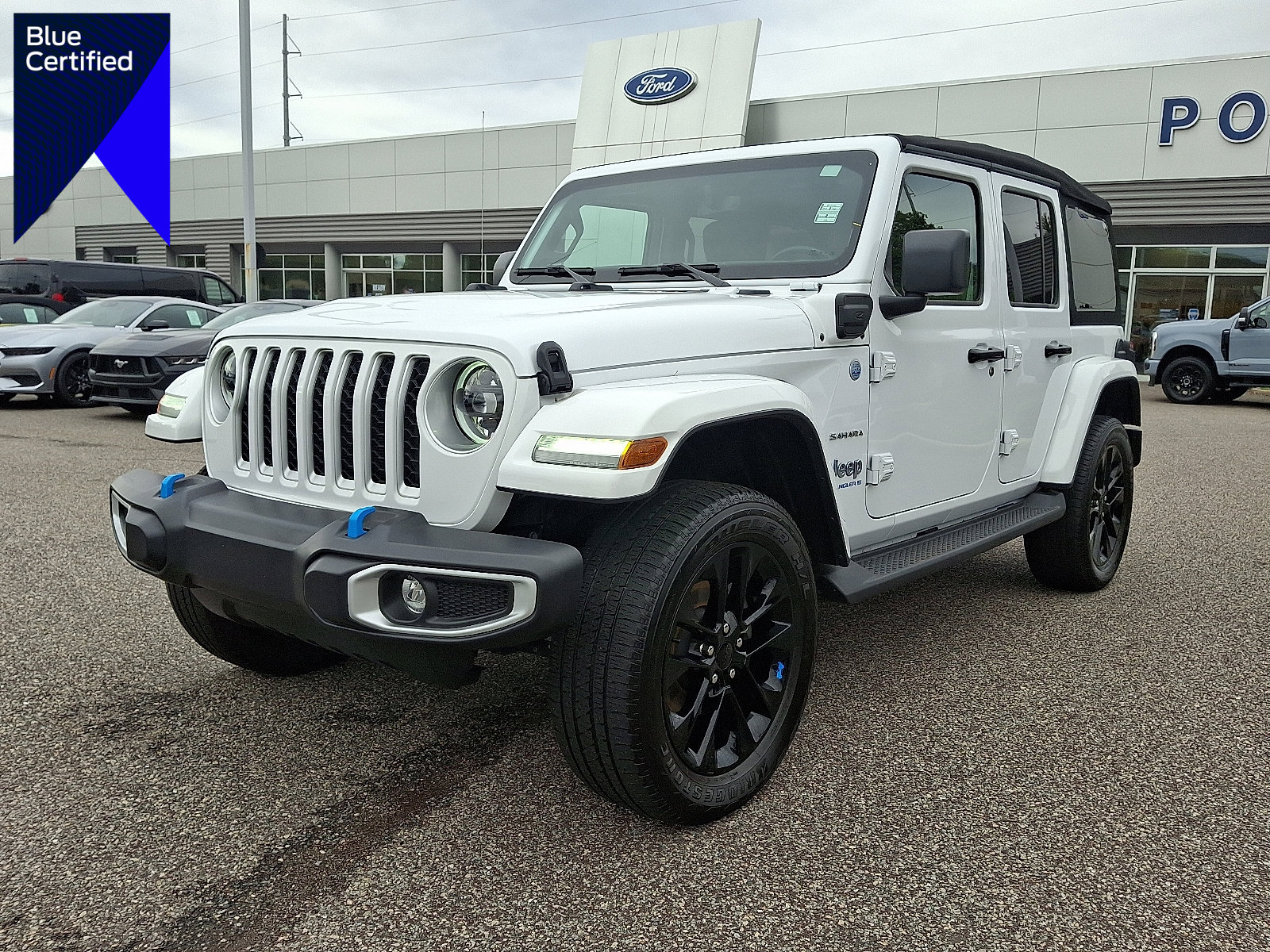 Used 2023 Jeep Wrangler Sahara w/ Cold Weather Group image 1