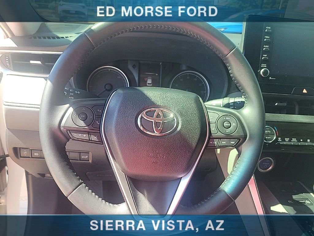 Used 2021 Toyota Venza LE w/ Carpet Mat Package (TMS) AWD/4WD image 22