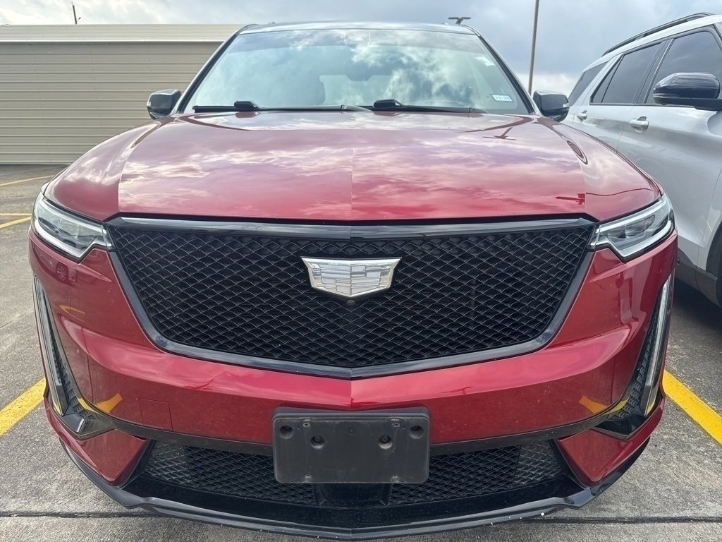 Used 2022 Cadillac XT6 Sport w/ Platinum Package