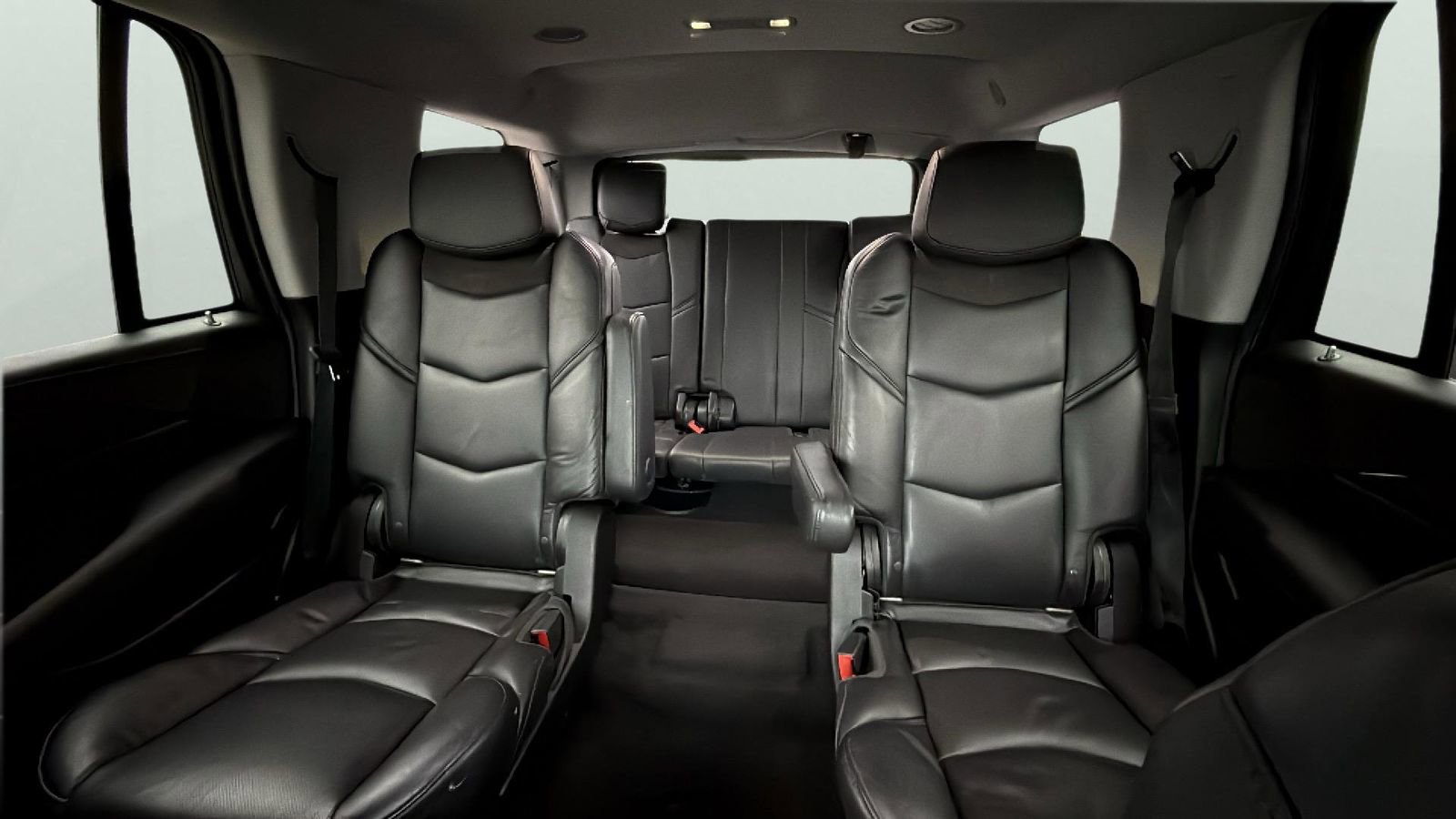 Used 2019 Cadillac Escalade Luxury image 26