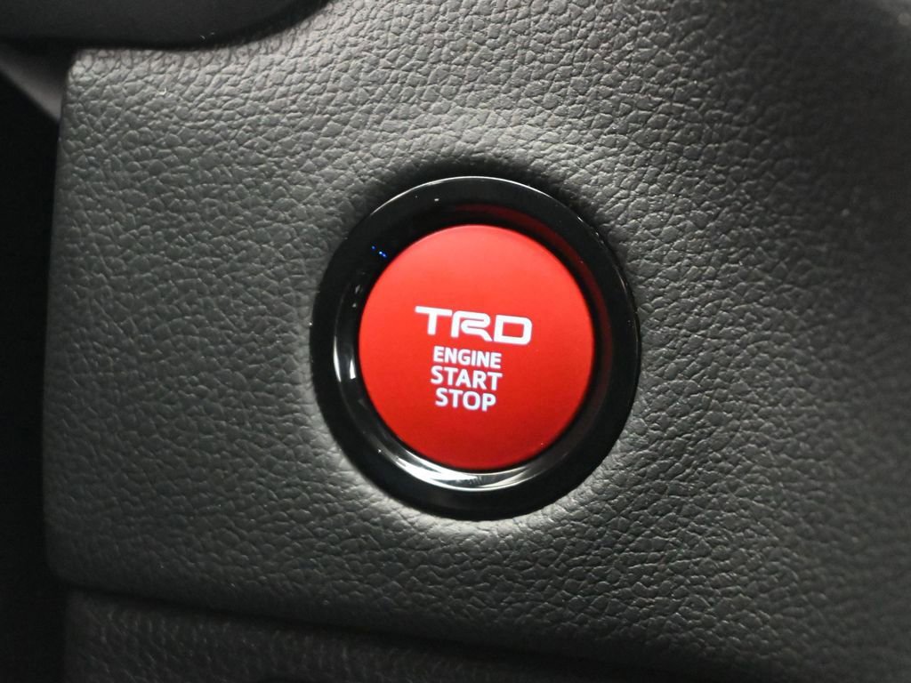 Used 2025 Toyota Tundra Limited w/ TRD Off-Road Package image 13