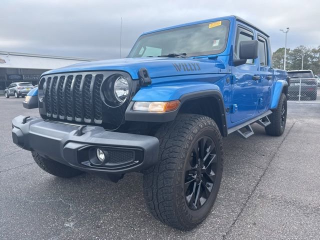 Used 2022 Jeep Gladiator Sport image 2