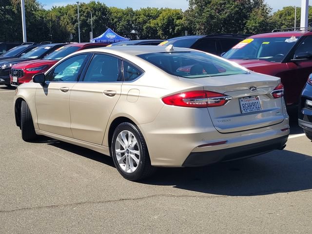 Certified 2019 Ford Fusion SE FWD image 4