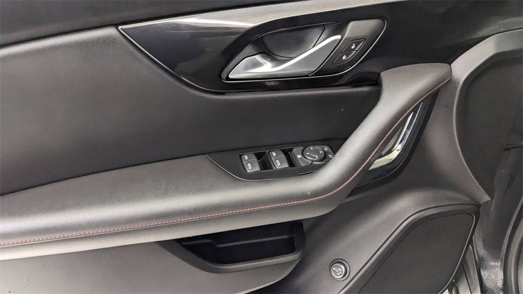 Used 2022 Chevrolet Blazer RS image 28