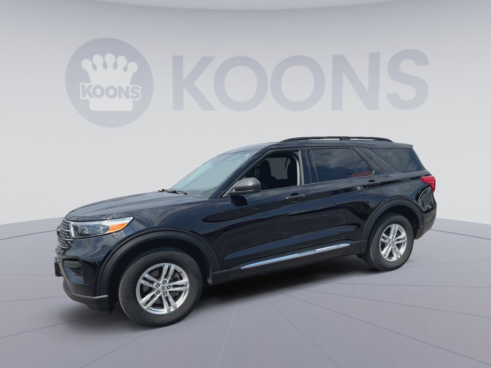 Certified 2023 Ford Explorer XLT AWD/4WD image 7