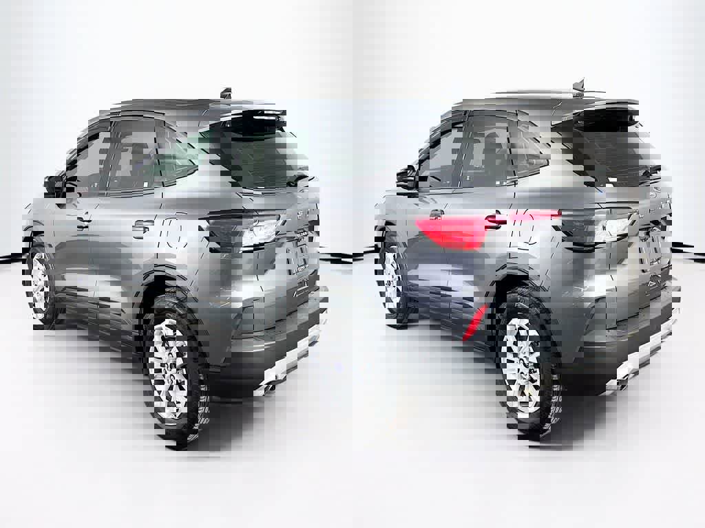 Certified 2022 Ford Escape S image 3